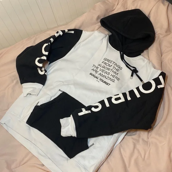 SOCIAL TOURIST hollister hoodie - Main Image